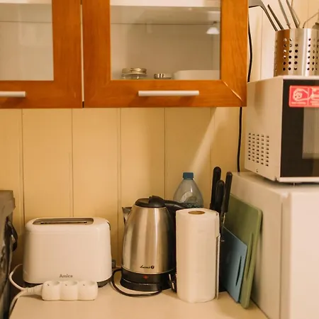 بيت شباب Girls