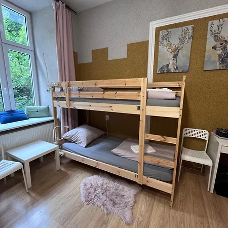 Girls * كراكوفيا