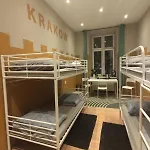 Hostel Girls